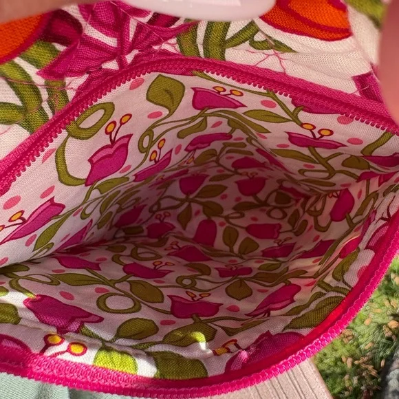 Vera Bradley Lilli Bell Crossbody - Picture 10 of 10